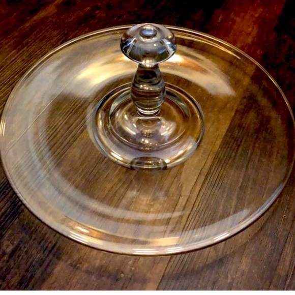 🍪 SALE Clear Glass Server Tray Center Handle Desserts Hors d'oeuvres Appetizers - Picture 1 of 6